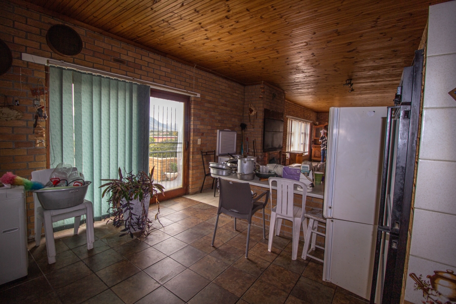 4 Bedroom Property for Sale in Kleinbaai Western Cape